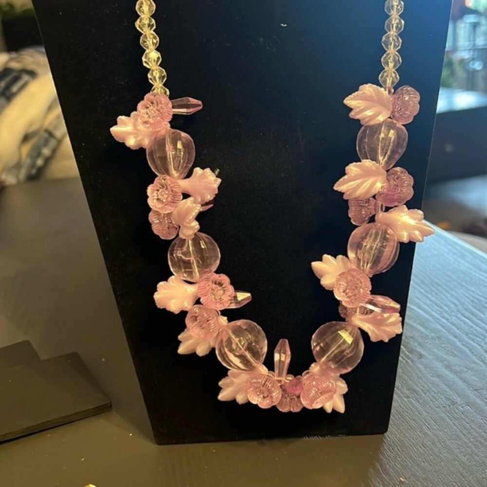 Approx 11” purple plastic necklace!